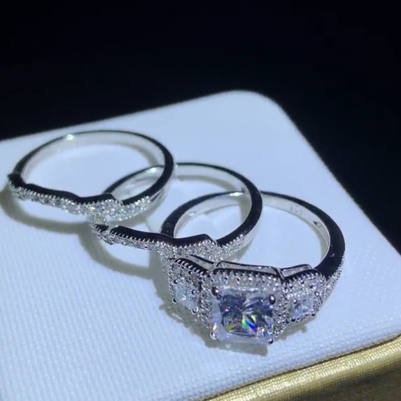 S925 3Pcs Square 1ct Round Diamond Engagement Ring - Picture 7 of 8